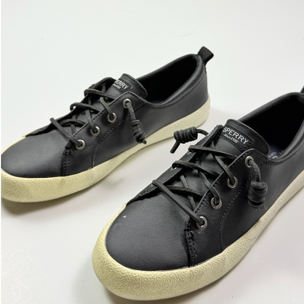 Sperry Crest Vibe Black Leather Sneakers Low Top Comfortable Womens 8.5